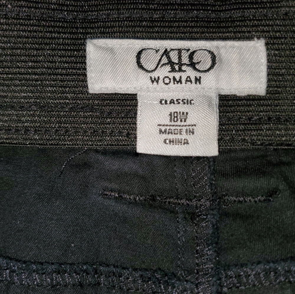 Womans Black Capris / Size 18W